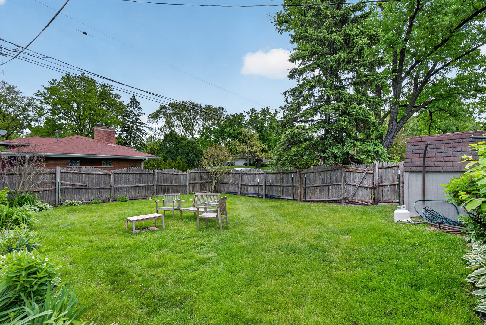 516 Eldon Place Property Photo 37