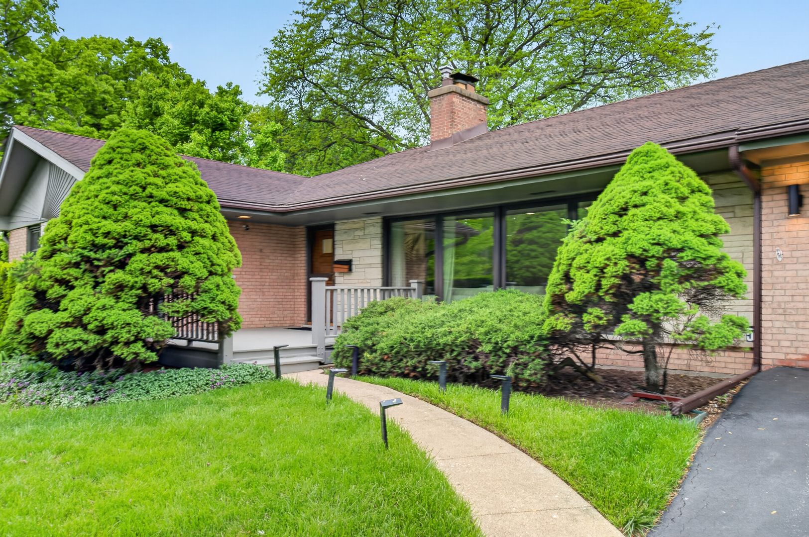 516 Eldon Place Property Photo 44