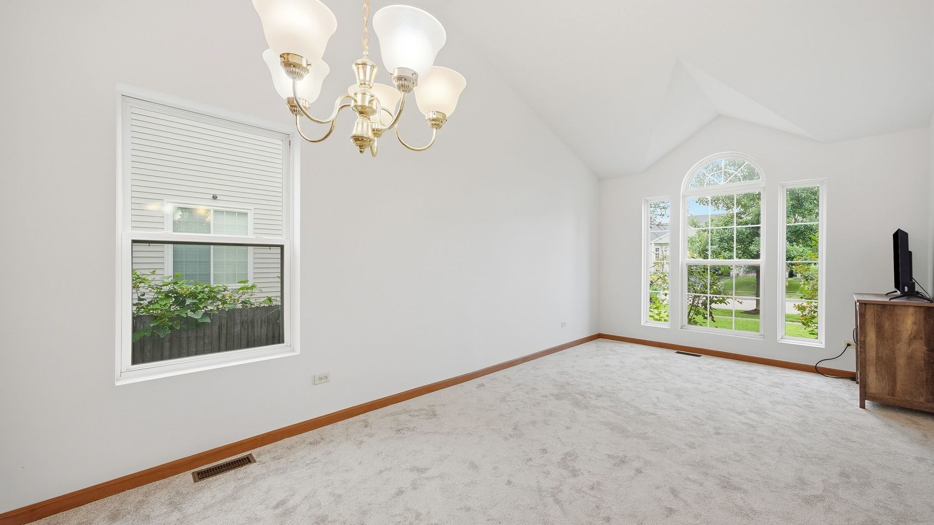 7505 Kenicott Lane Property Photo 7