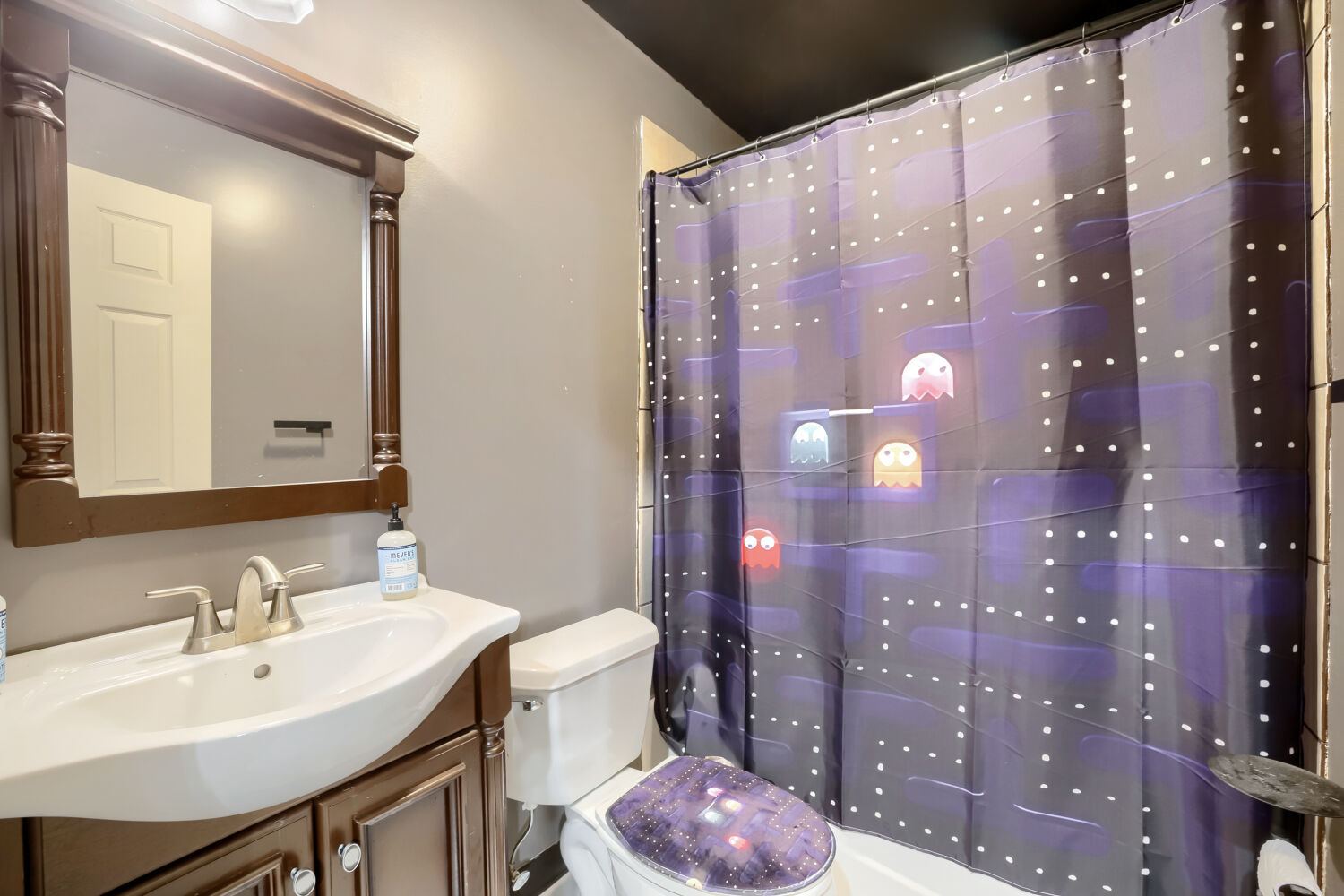 1127 E Prairie Avenue Property Photo 23