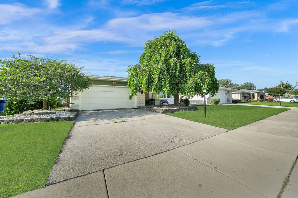 6528 157th Street Property Photo 33
