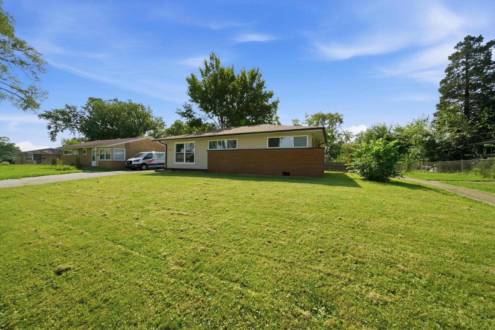 3001 N Sherwood Avenue Property Photo 3