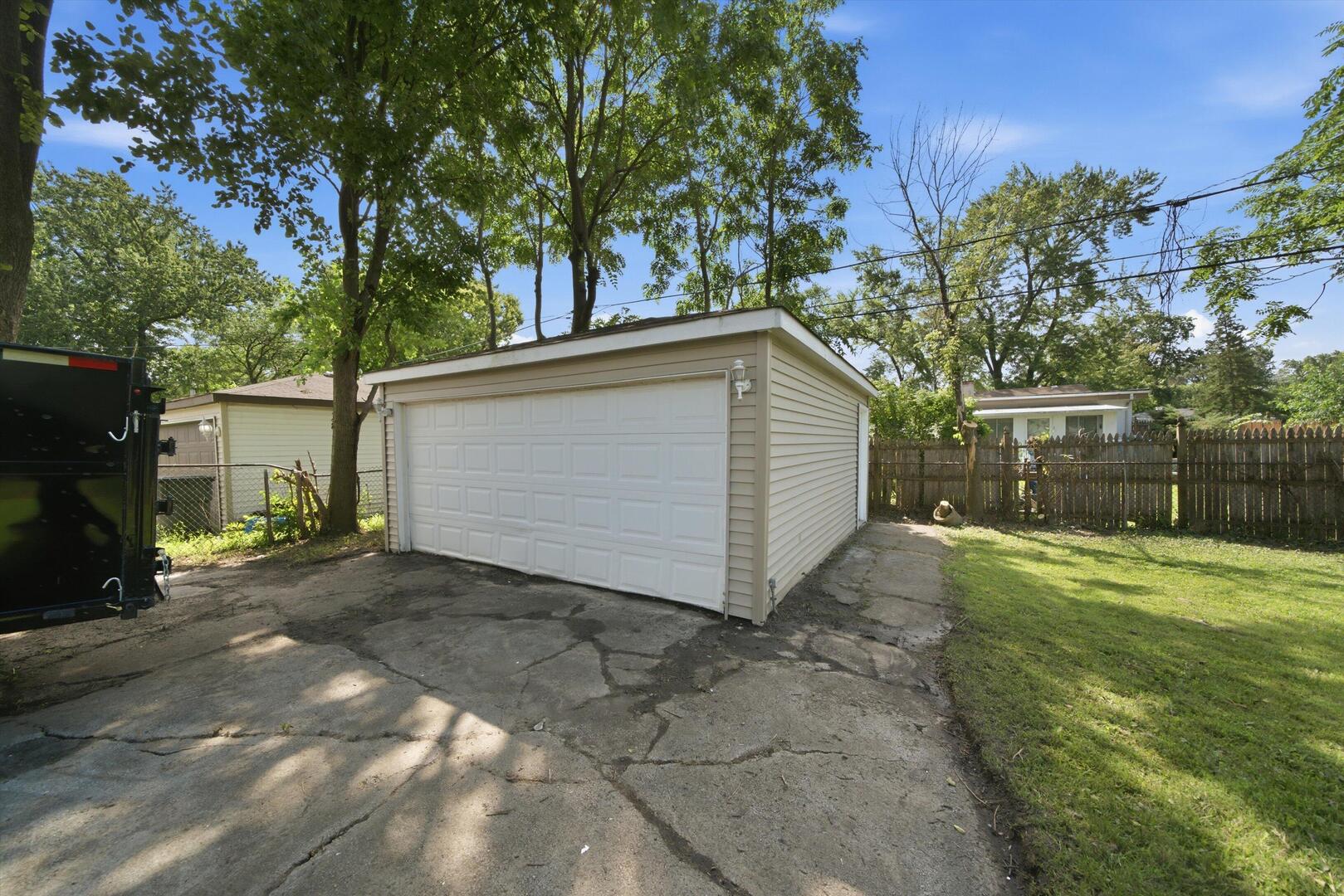 3001 N Sherwood Avenue Property Photo 21