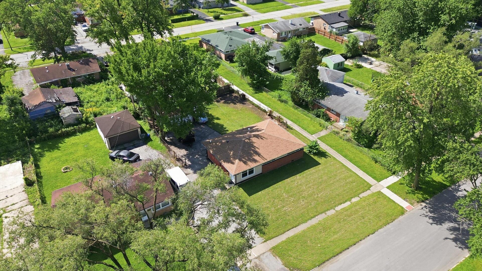 3001 N Sherwood Avenue Property Photo 25