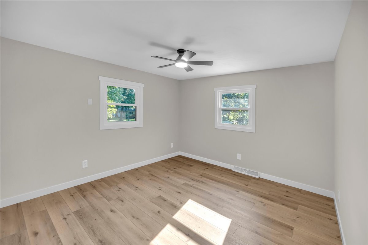 4675 Highcock Drive Property Photo 13