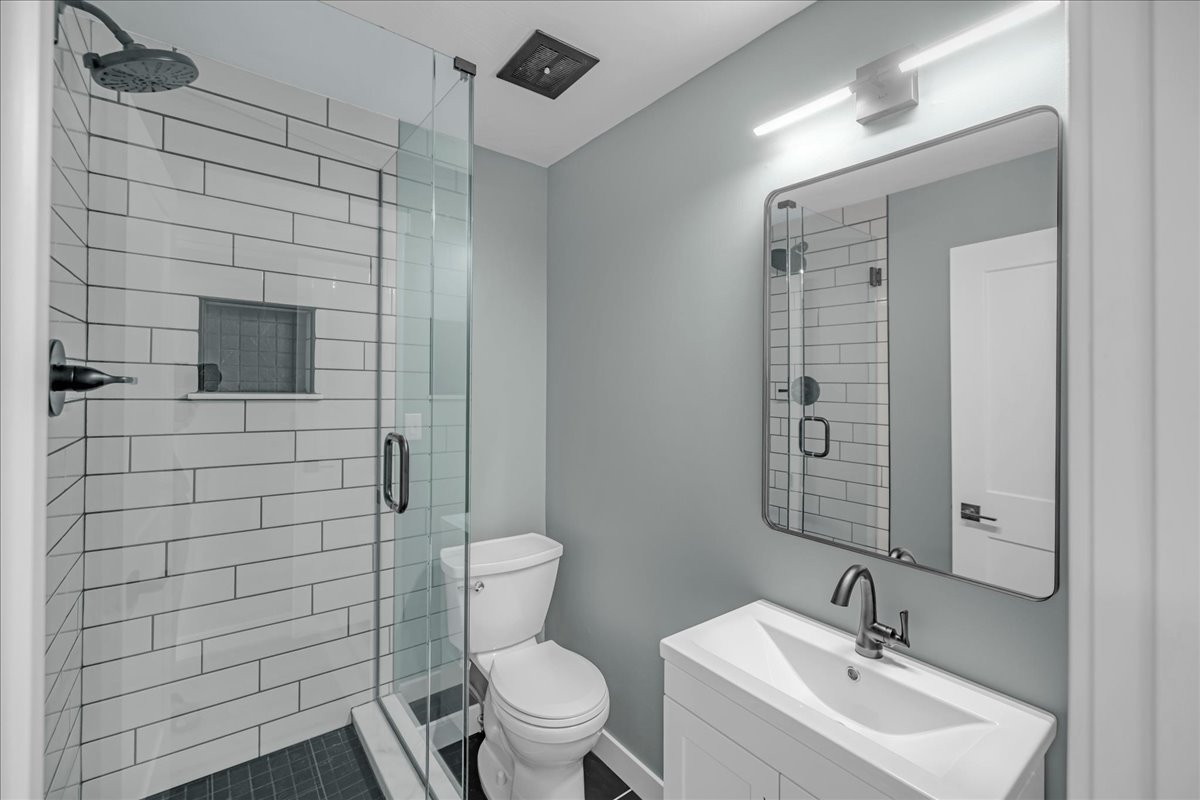 4675 Highcock Drive Property Photo 18