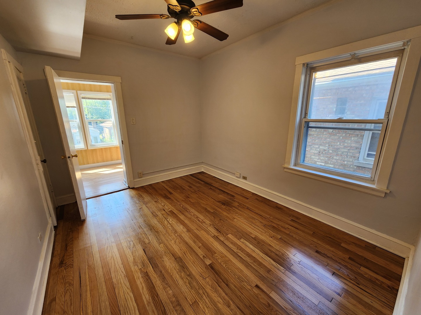 6210 N Francisco Avenue 2 Property Photo 12