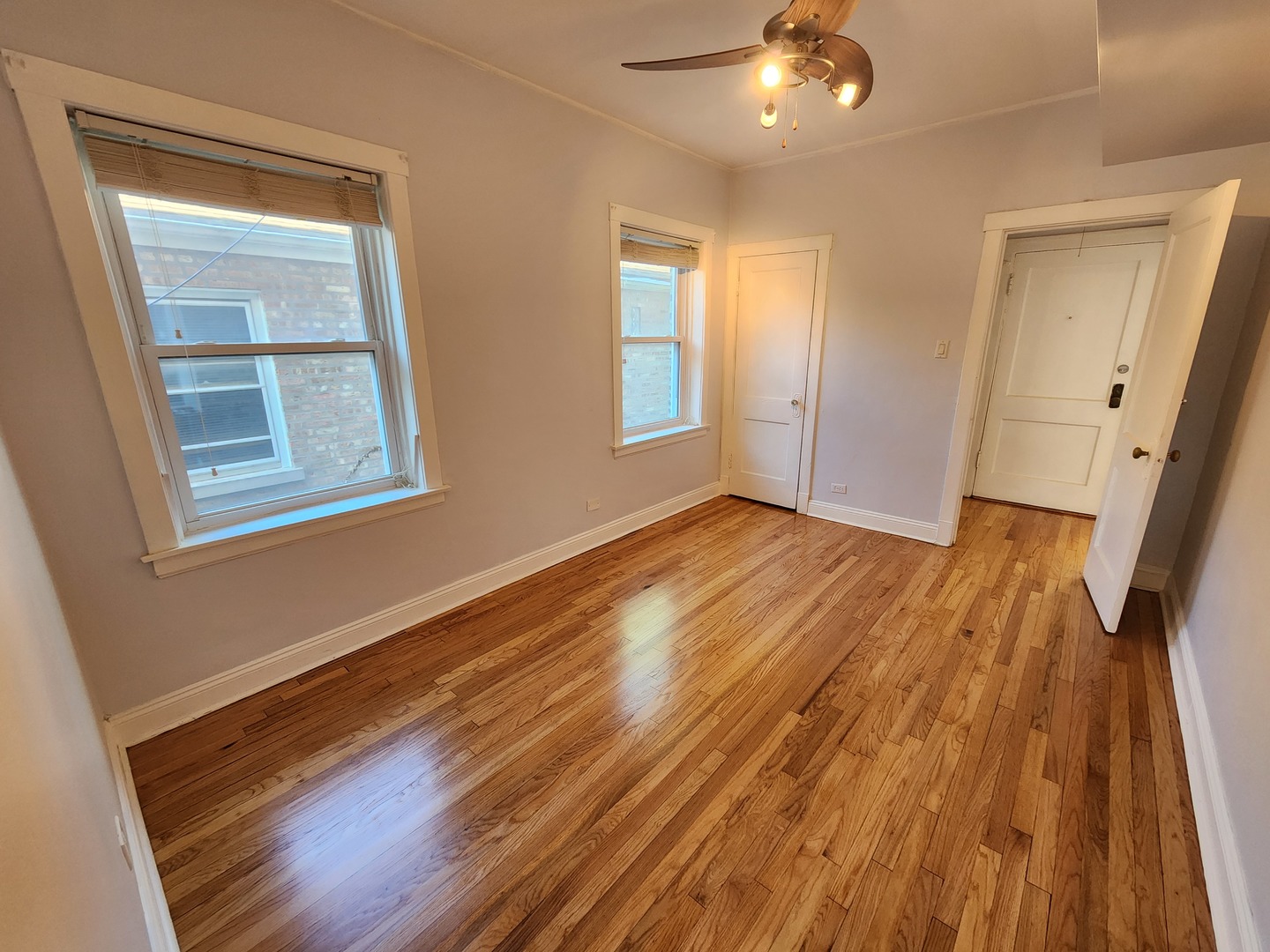 6210 N Francisco Avenue 2 Property Photo 14