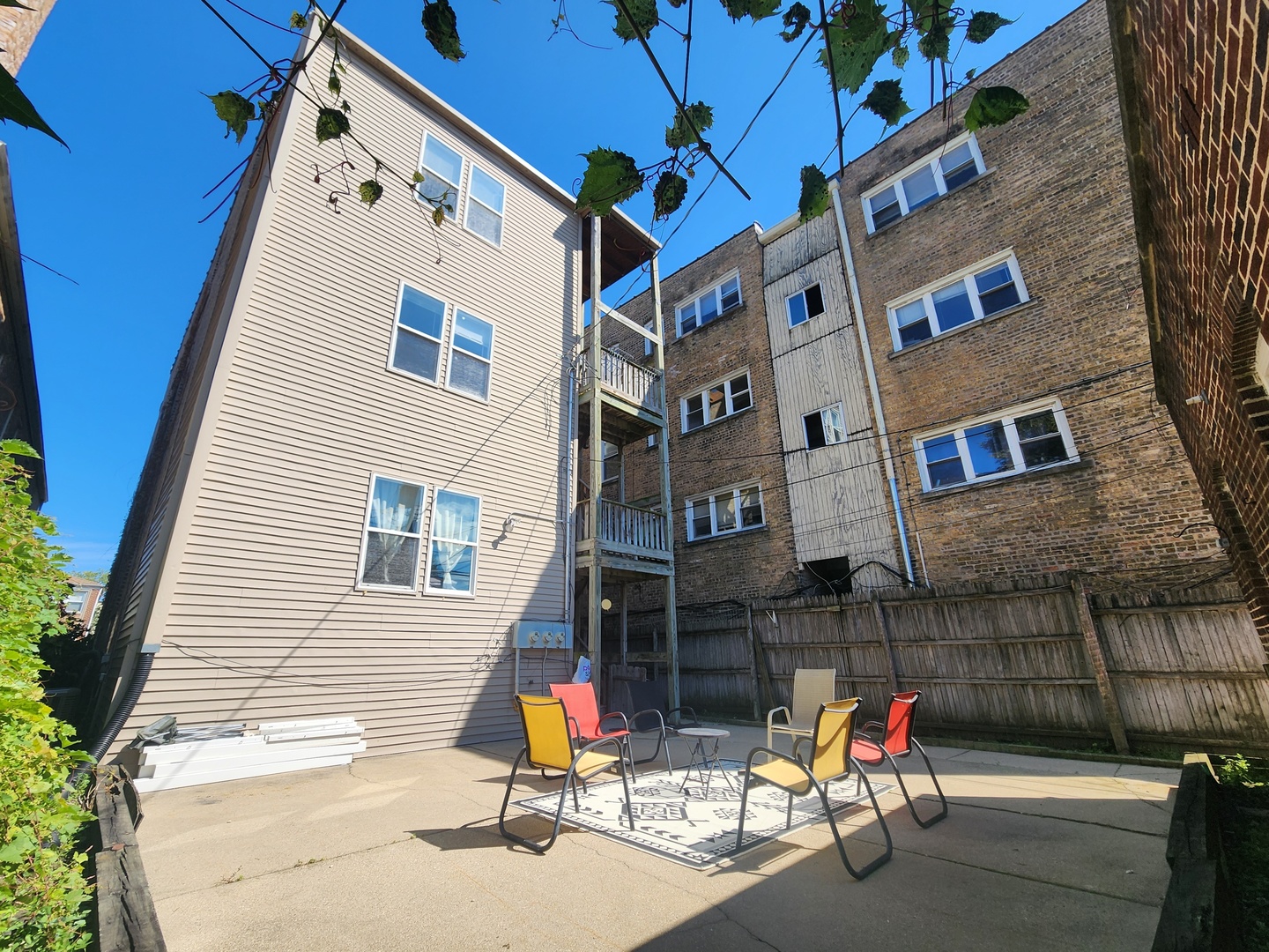 6210 N Francisco Avenue 2 Property Photo 19
