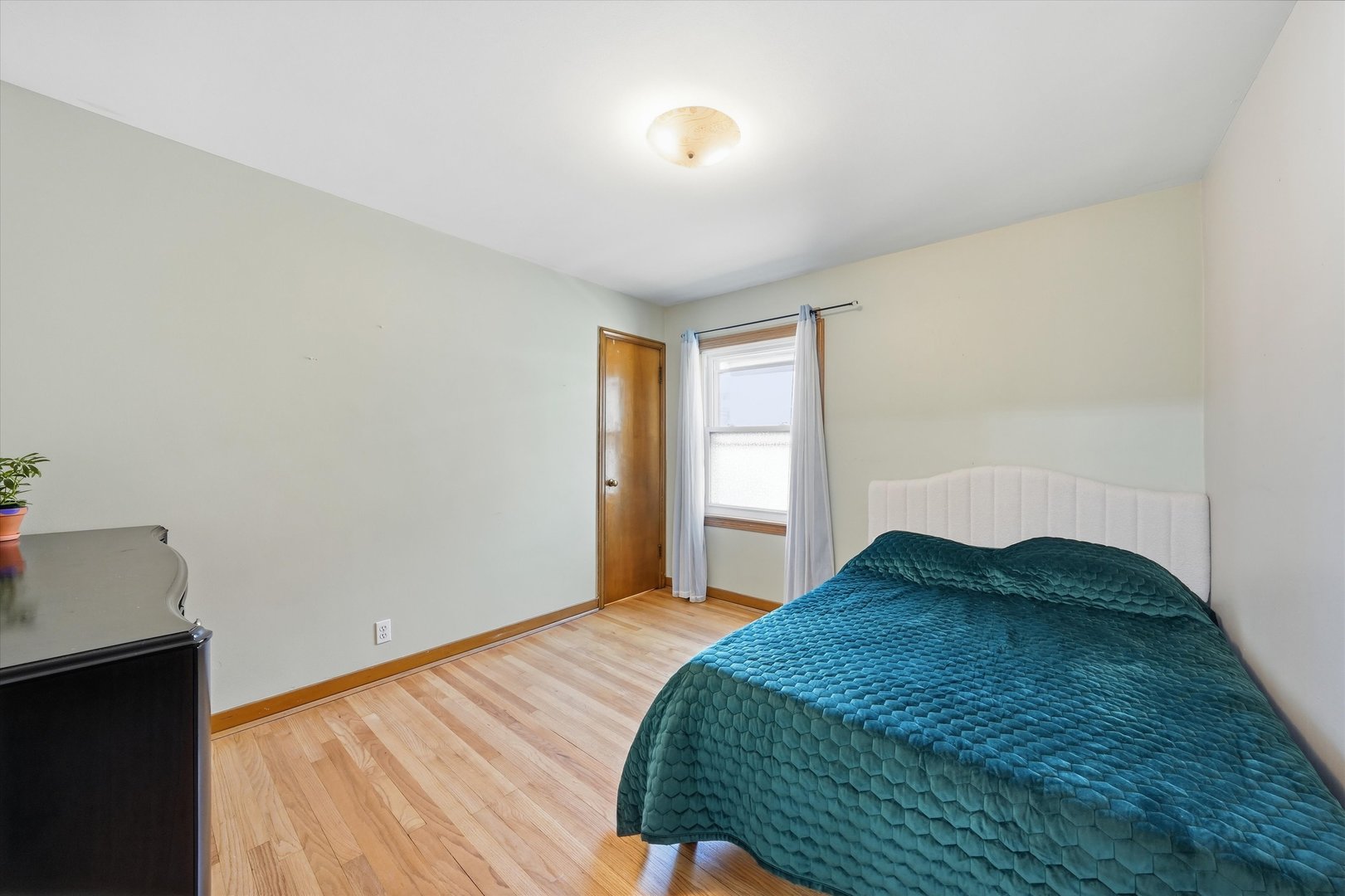 4946 S Kostner Avenue Property Photo 15
