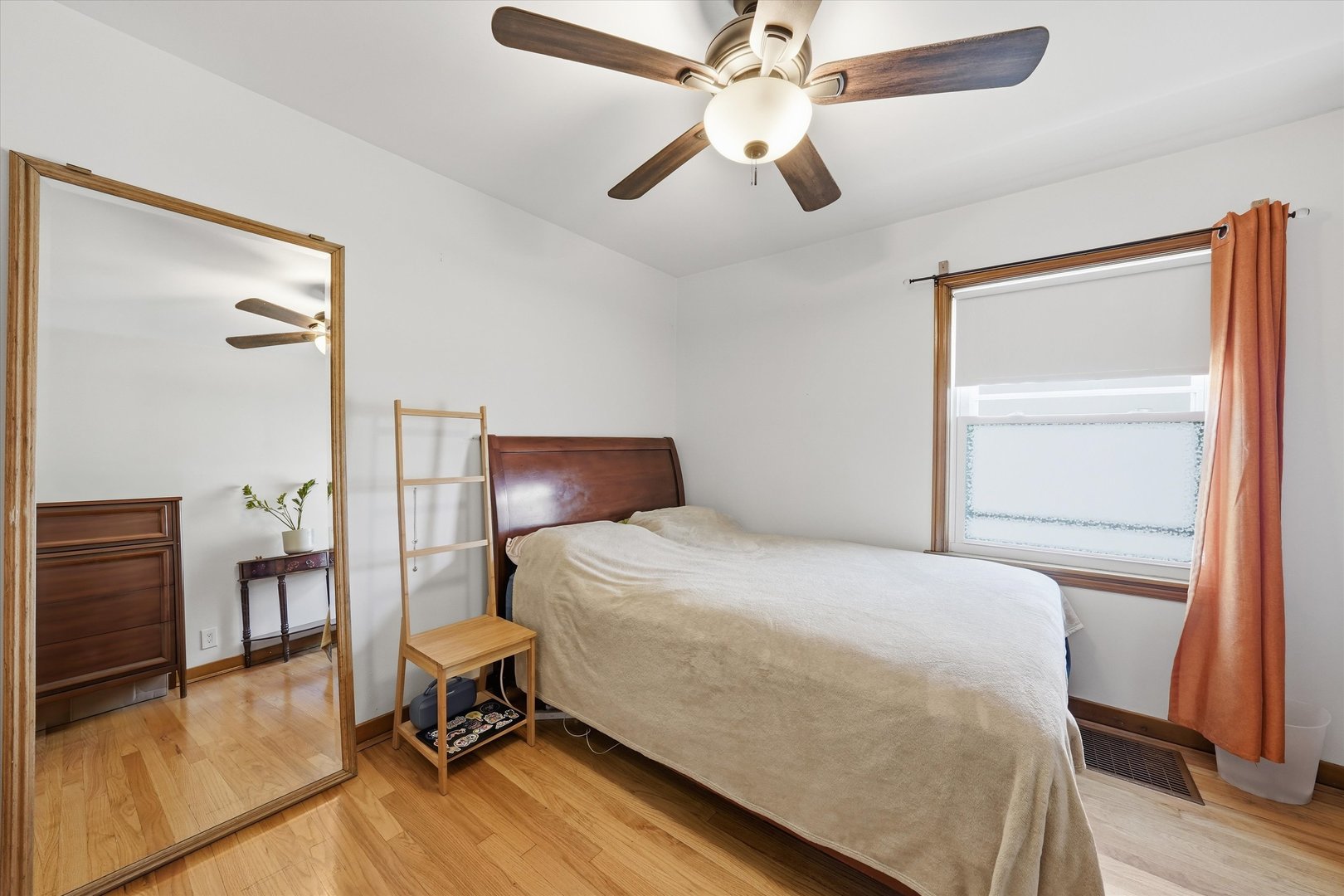 4946 S Kostner Avenue Property Photo 18