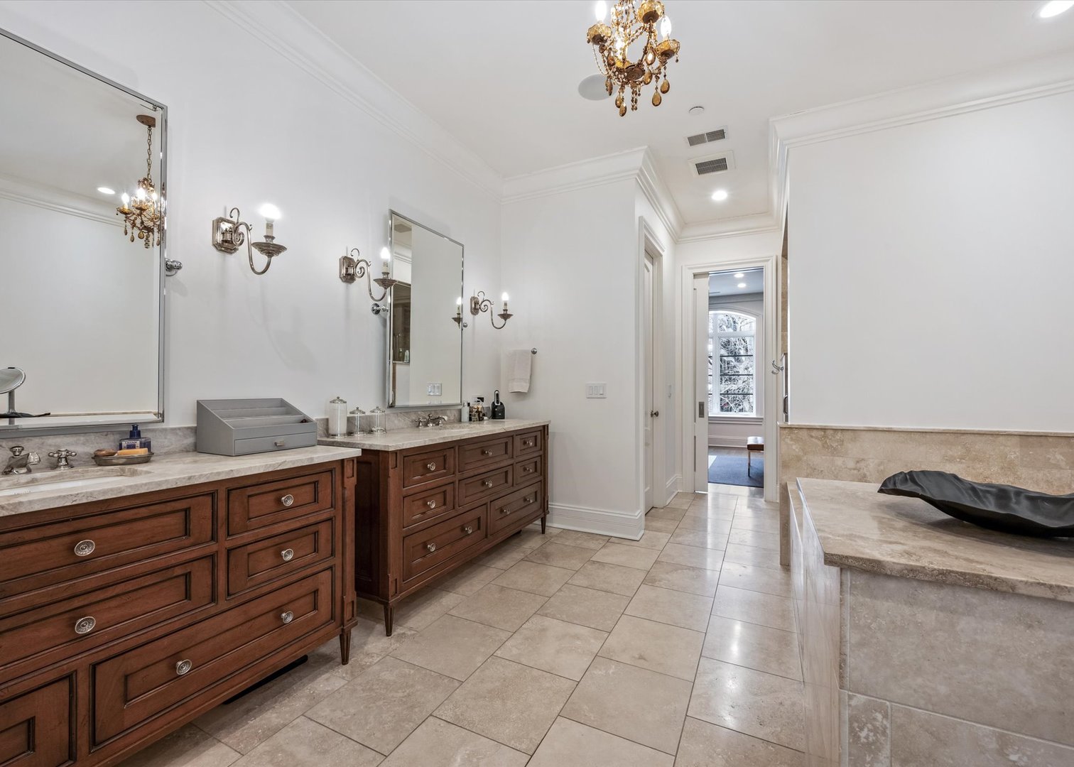 441 W Deming Place Property Photo 31