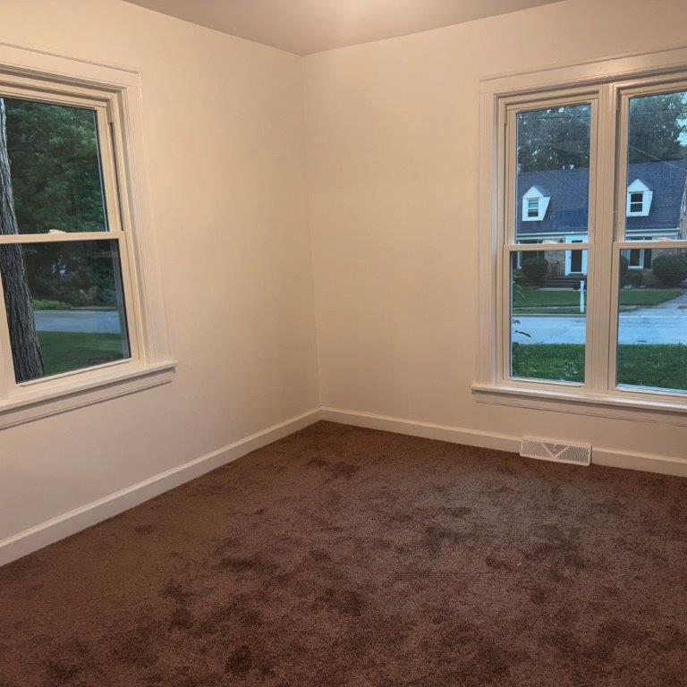 3s276 Gates Place Property Photo 16
