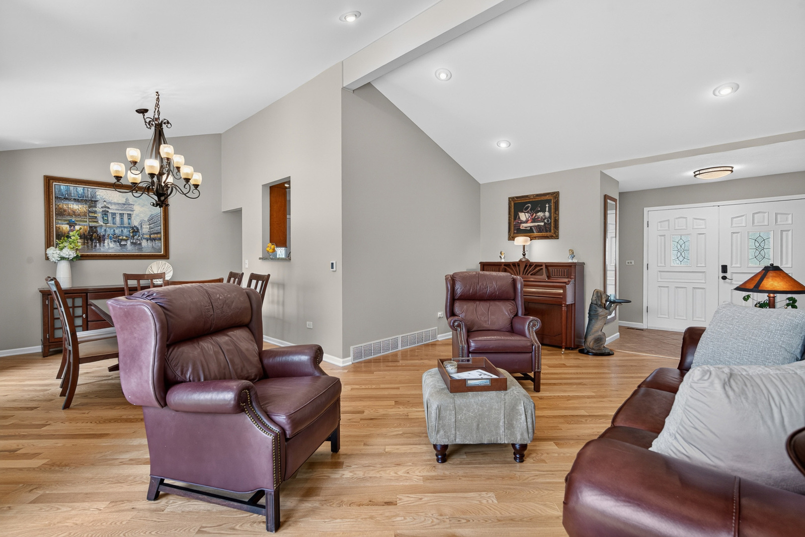 12740932 Property Photo 5