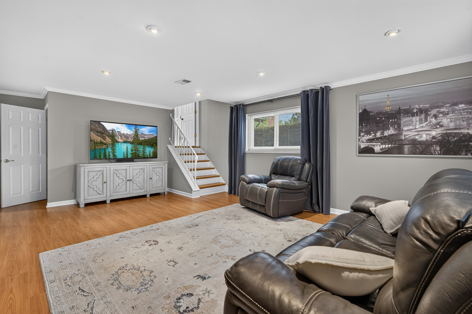 12740932 Property Photo 15