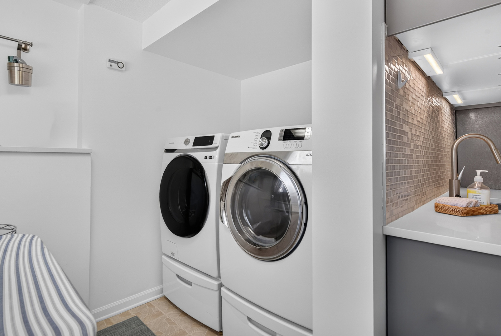12740932 Property Photo 21