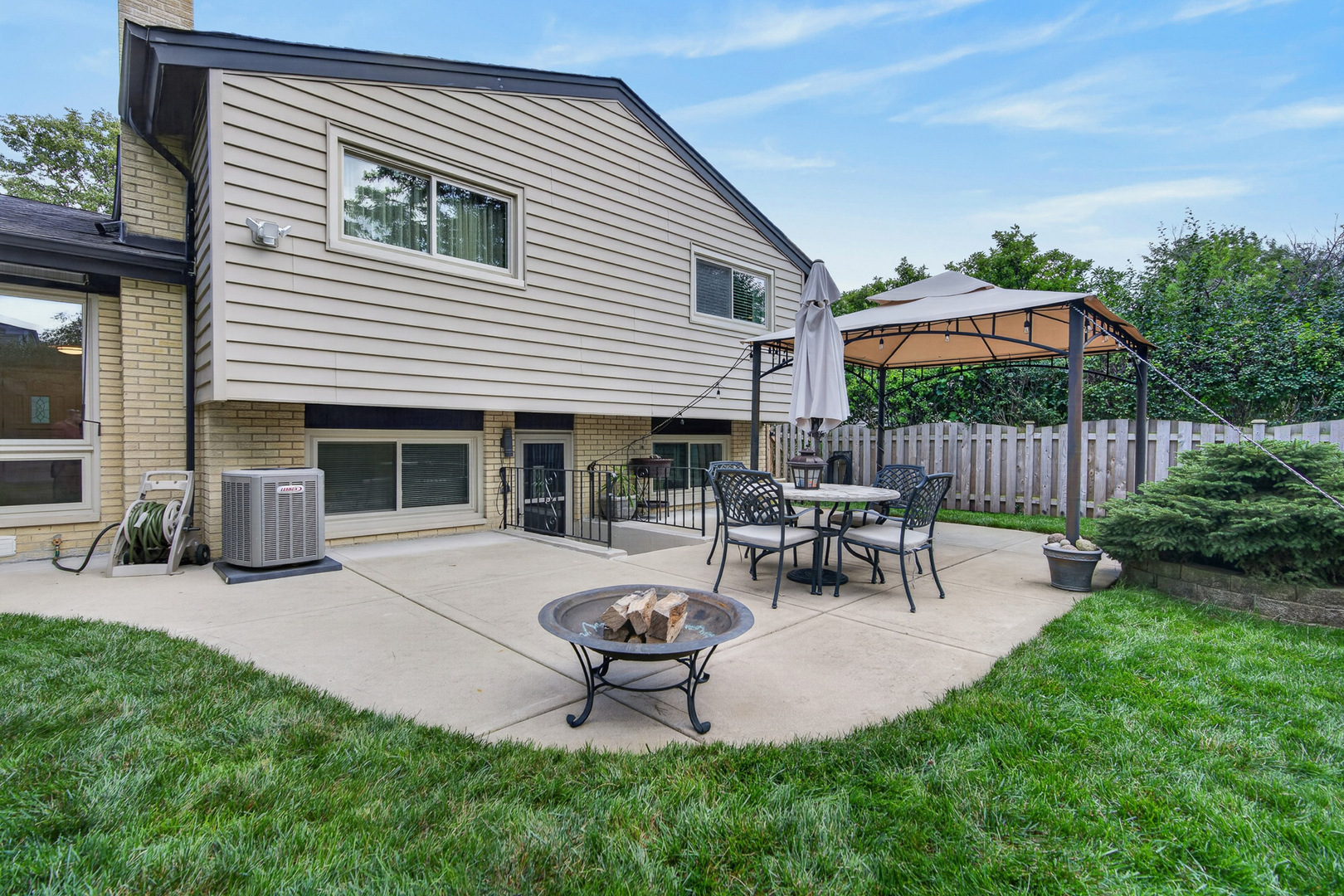 12740932 Property Photo 29