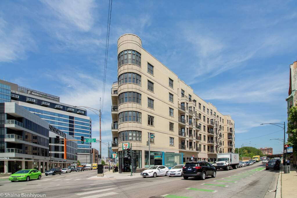 520 N Halsted Street 411 Property Photo 1