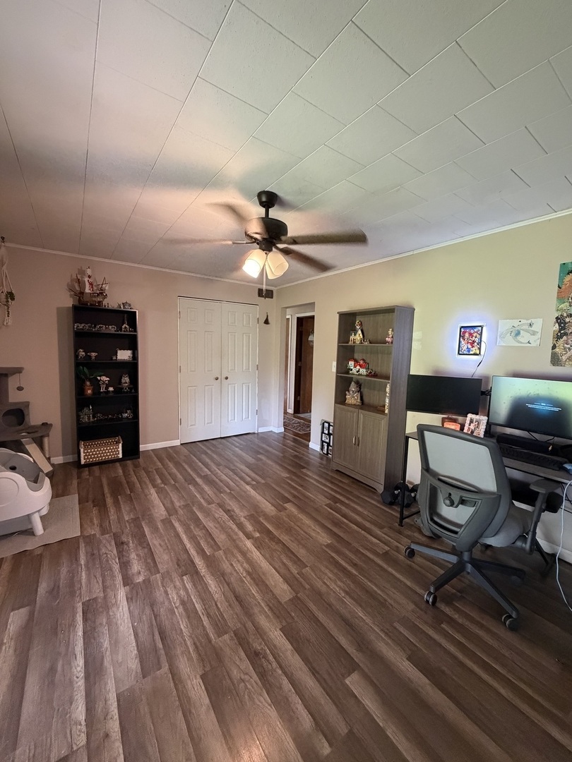 189 Blasdel Drive Property Photo 16