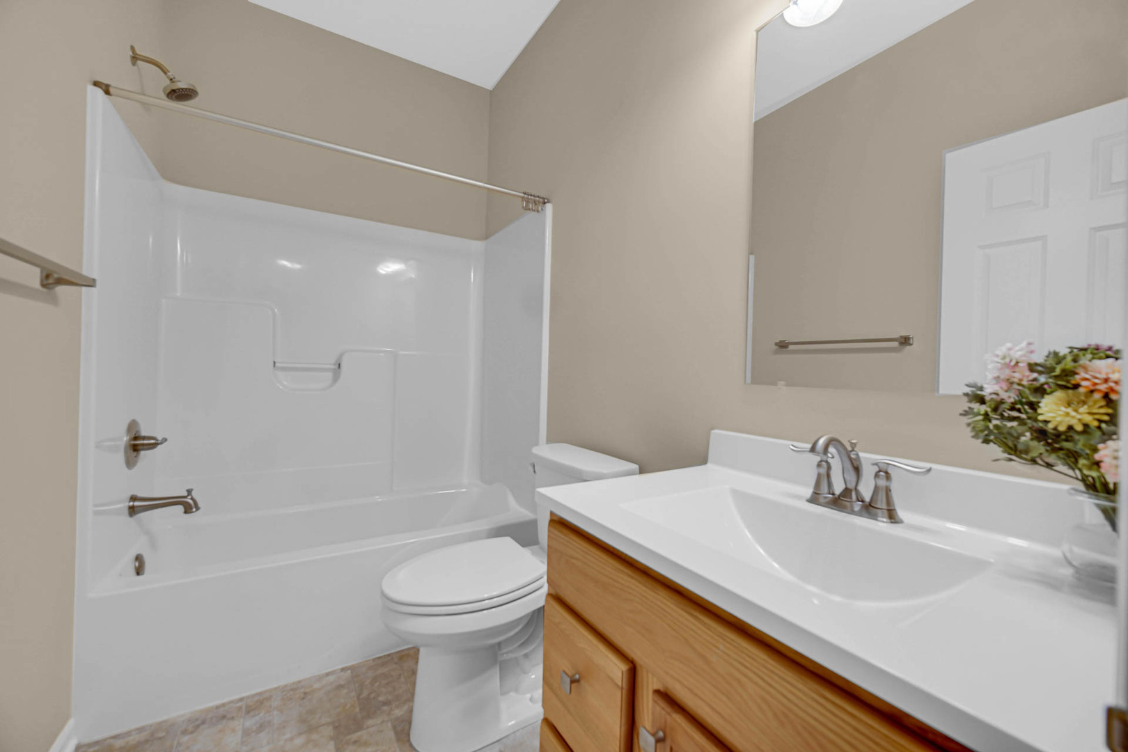 1592 Harrington Avenue Property Photo 7