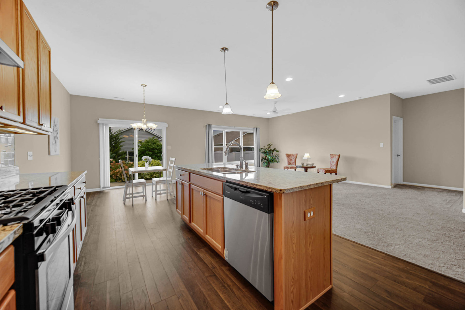 1592 Harrington Avenue Property Photo 14