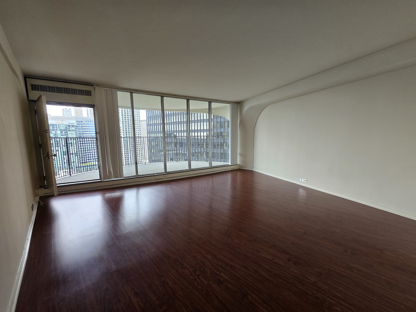 300 N State Street 3429 Property Photo 4