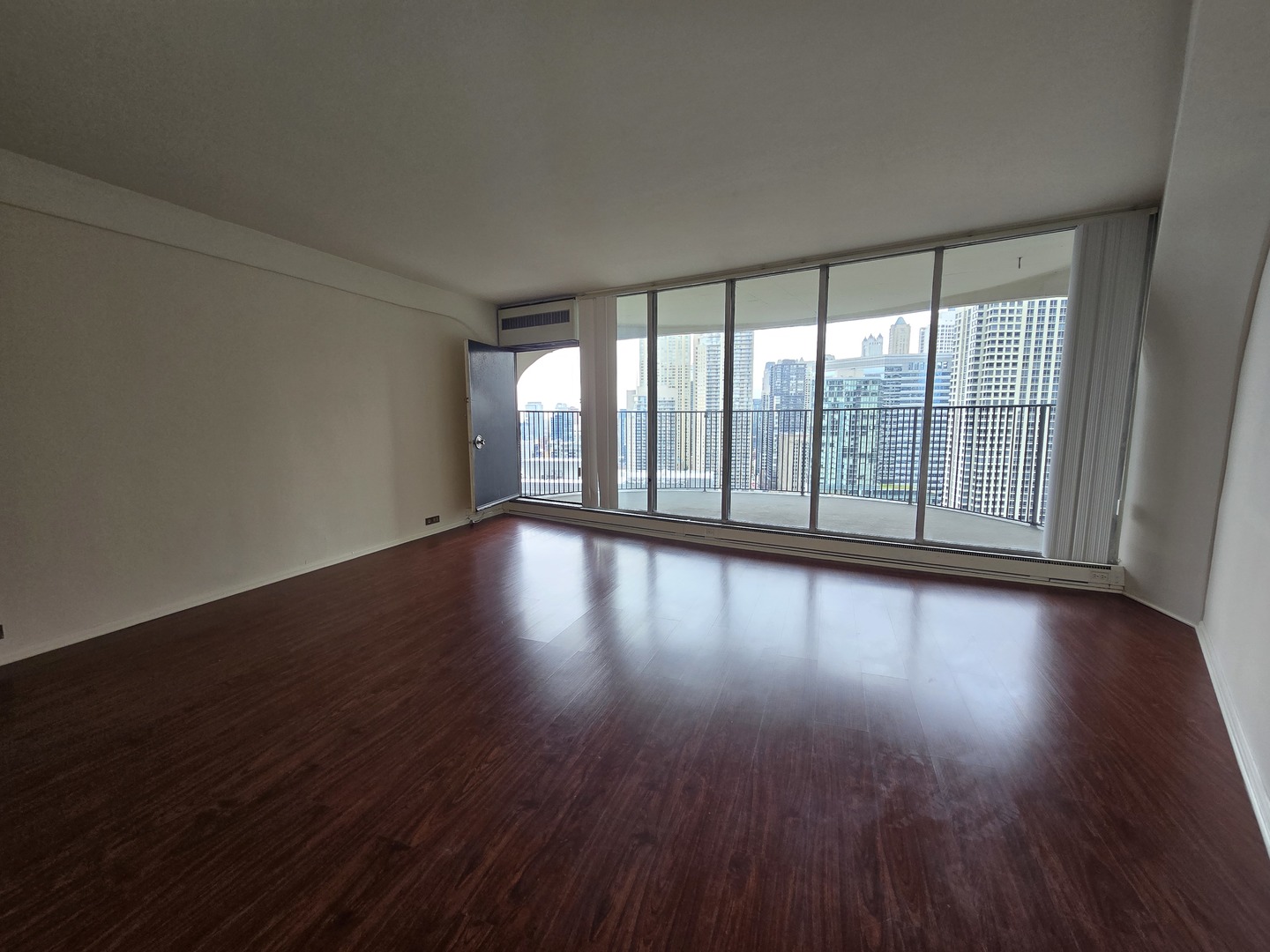 300 N State Street 3429 Property Photo 5