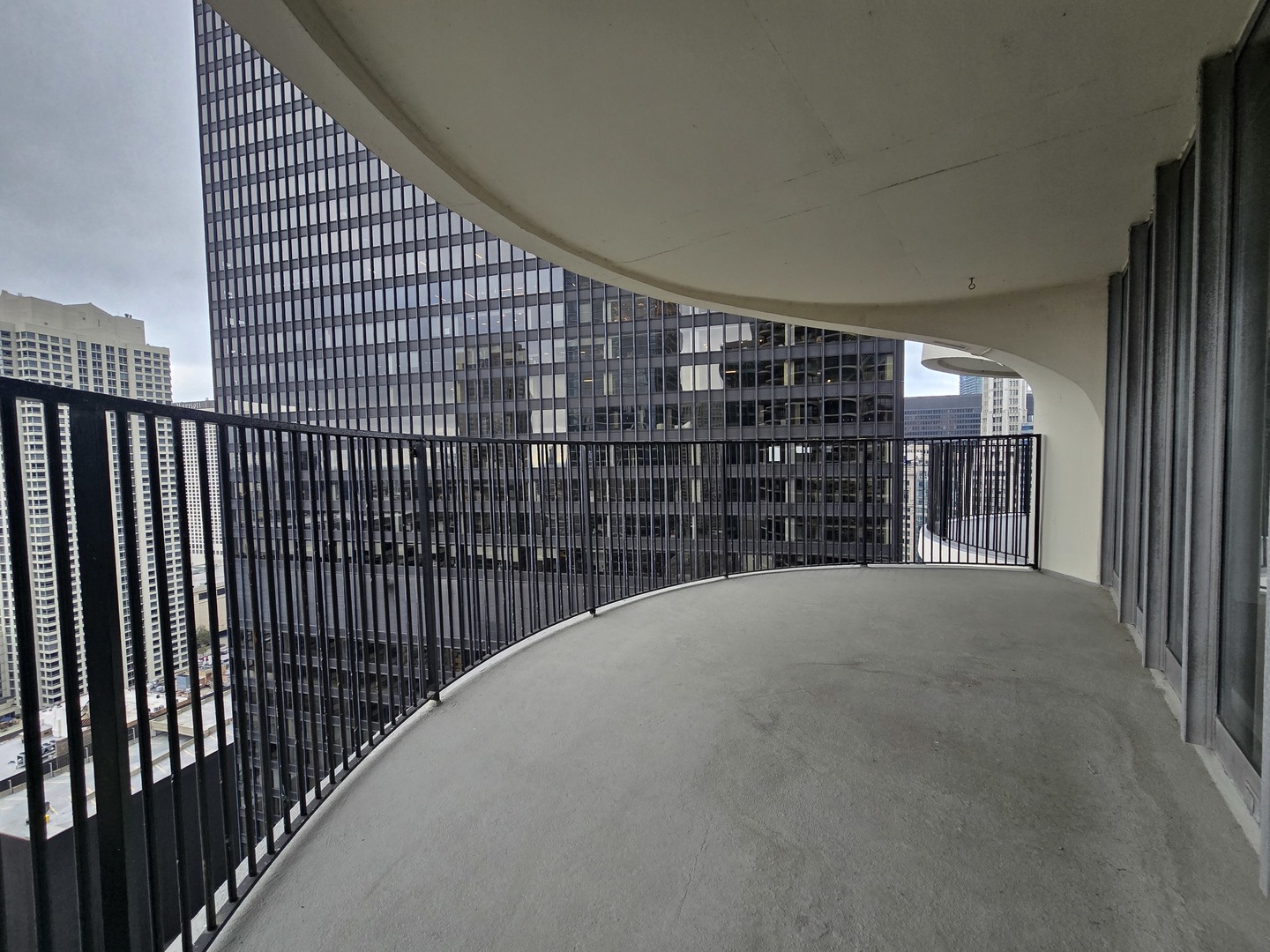 300 N State Street 3429 Property Photo 14