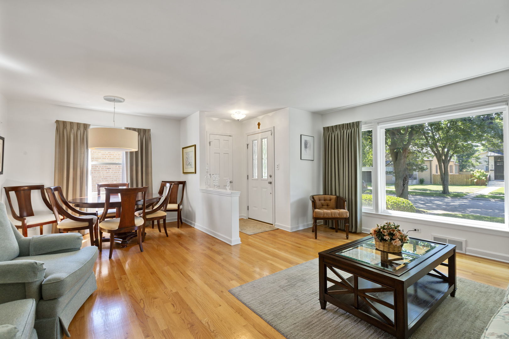 5312 Crain Street Property Photo 4
