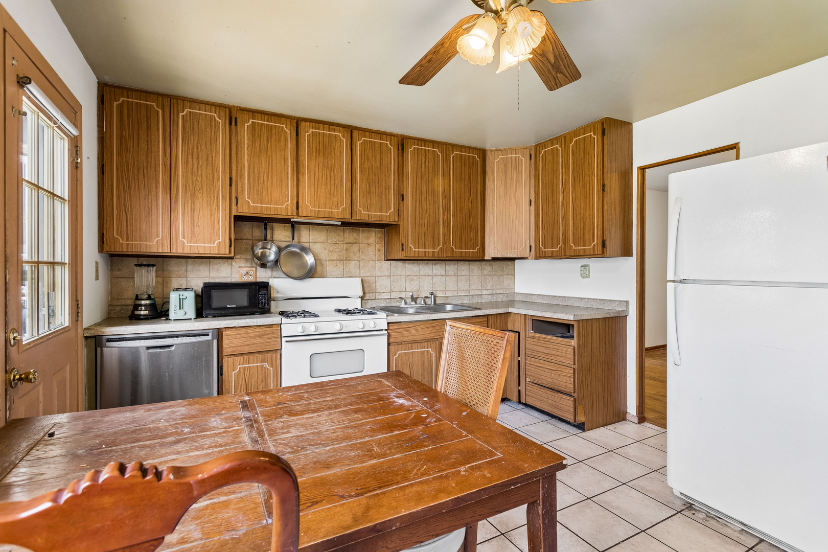 307 Edinburgh Drive Property Photo 16