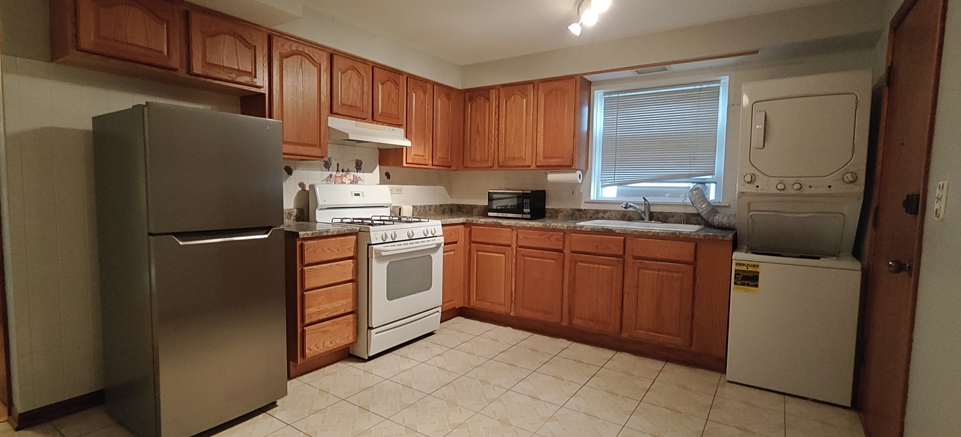4835 N Central Avenue 212 Property Photo 17