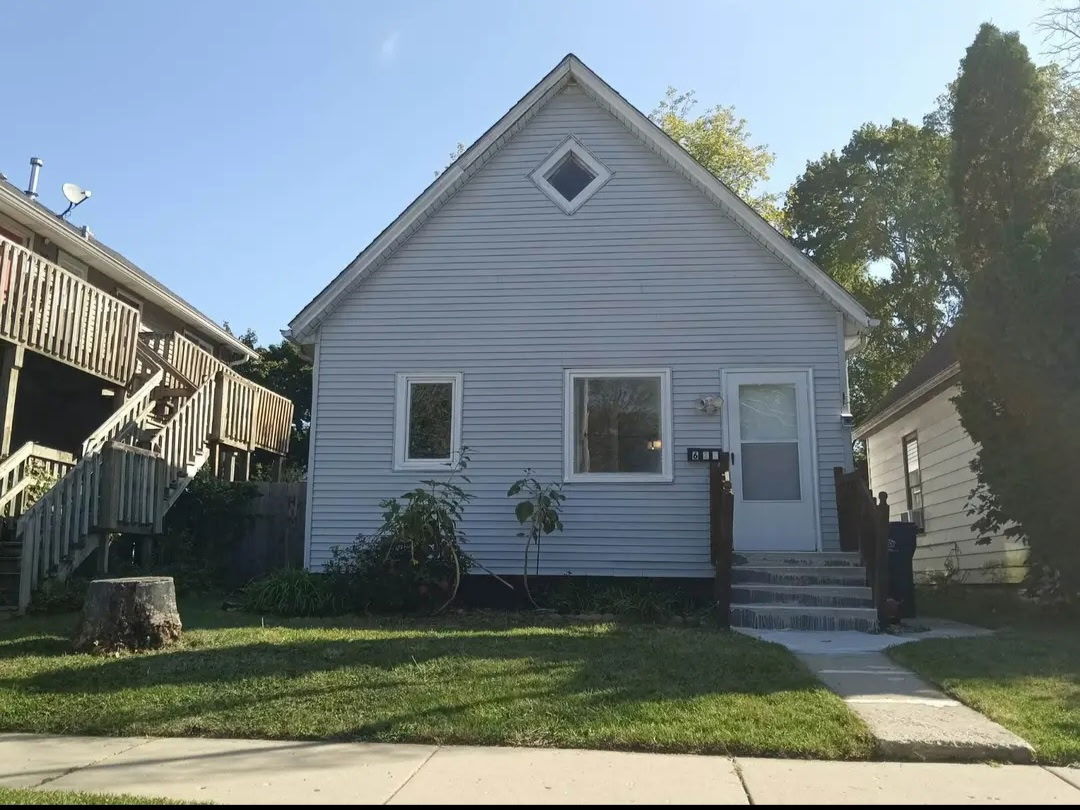 621 N Ash Street Property Photo 1