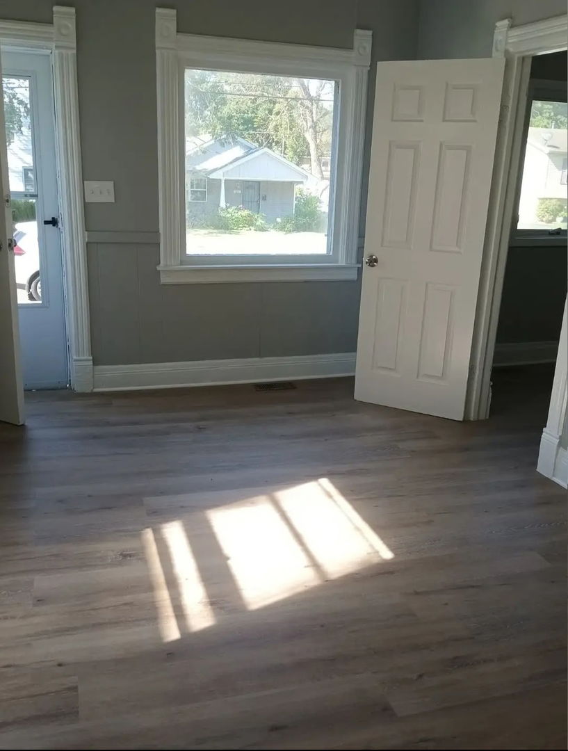 621 N Ash Street Property Photo 3