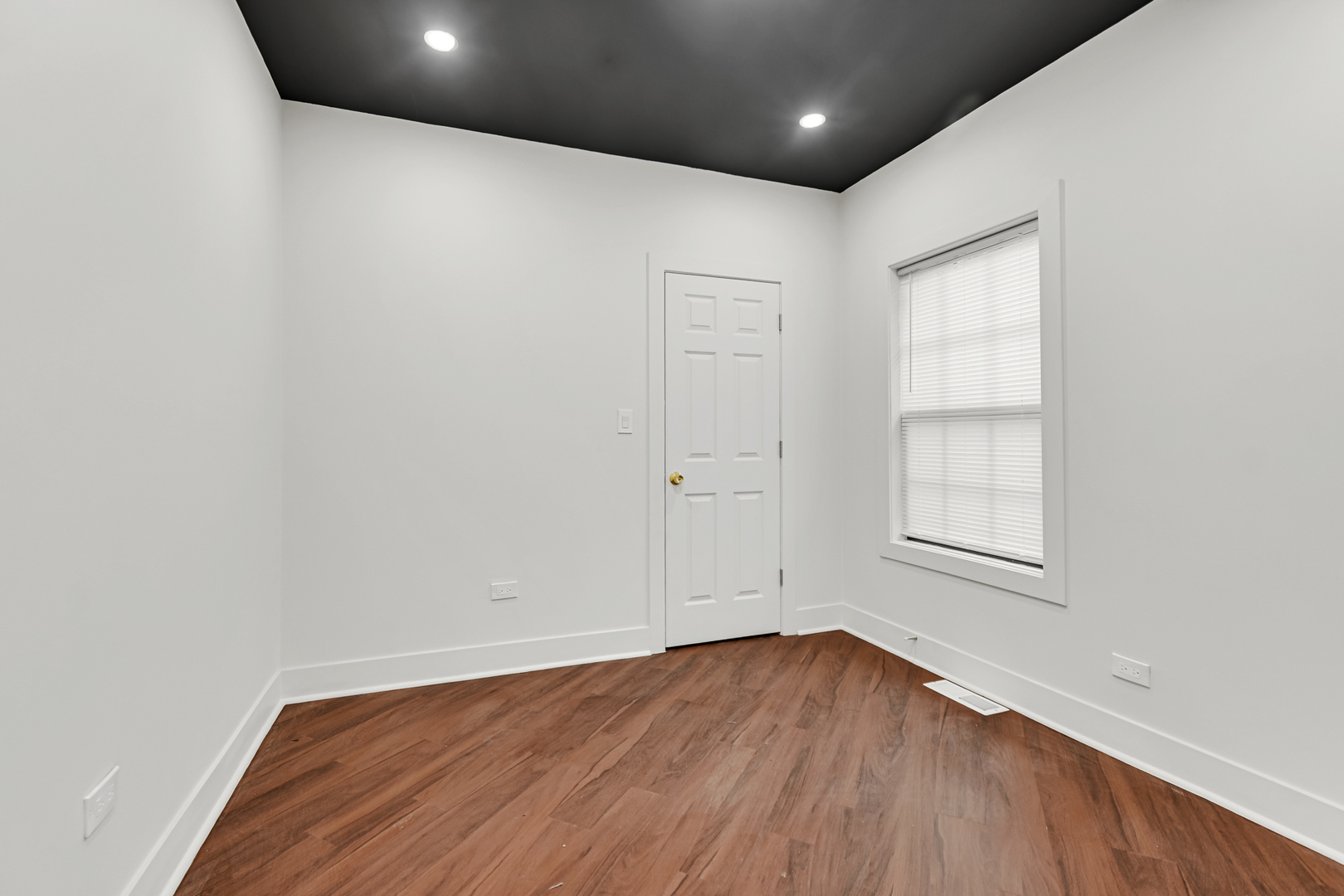 540 W 111th Street Property Photo 8