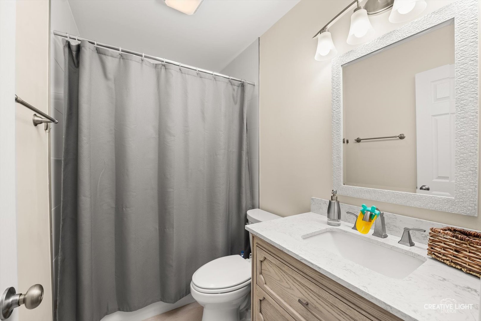 110 N Cambridge Drive Property Photo 9