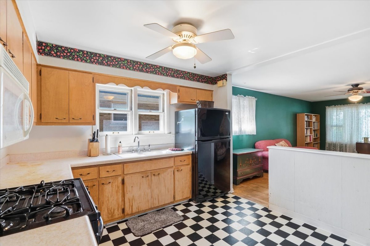 271 Dalton Avenue Property Photo 6
