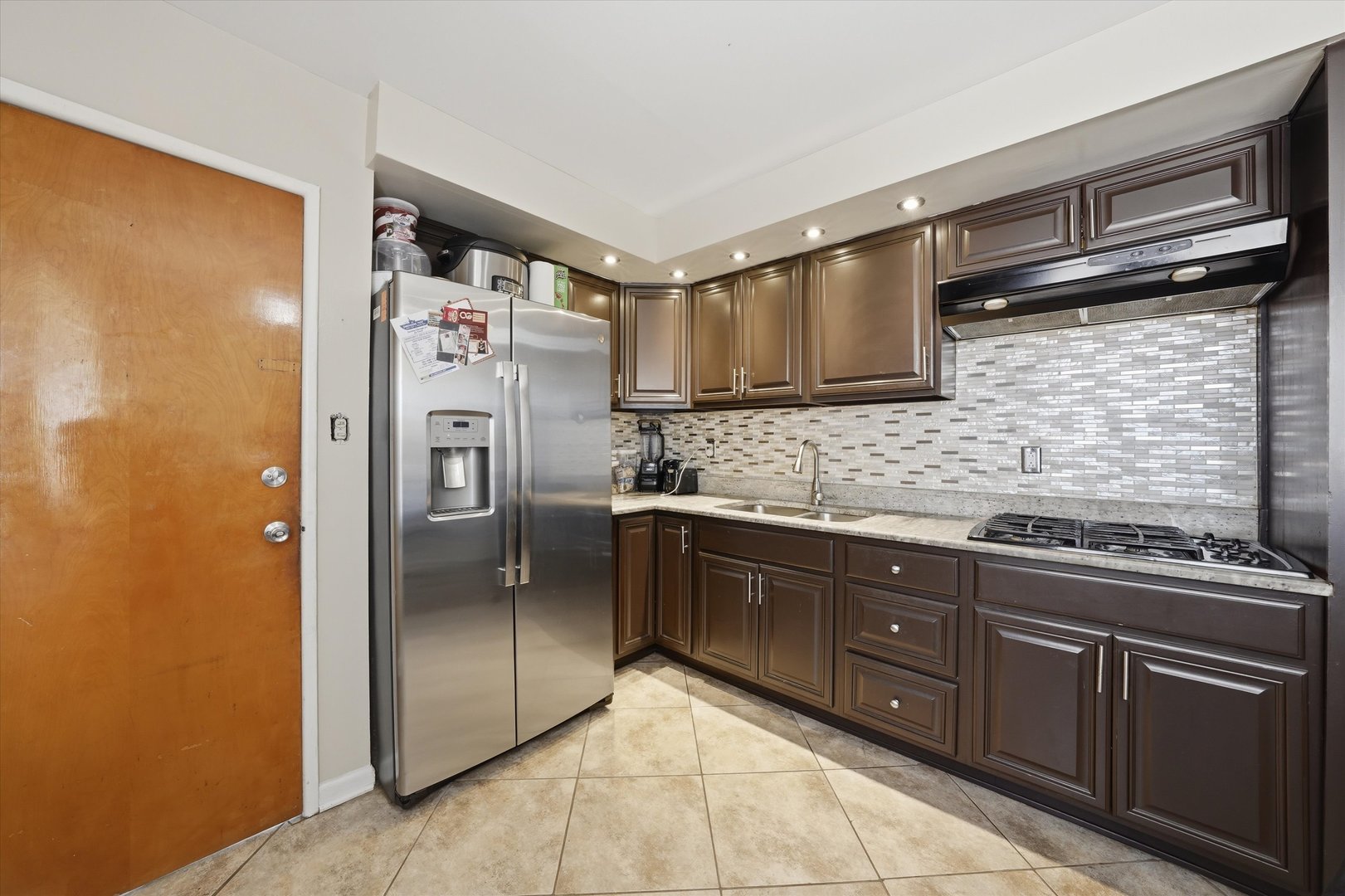 15577 Rose Drive Property Photo 7