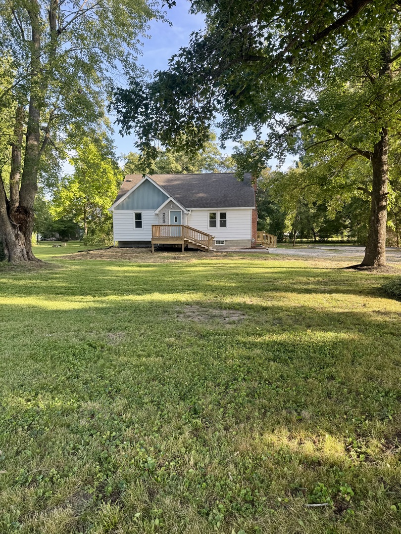 205 W Main Street Property Photo 3