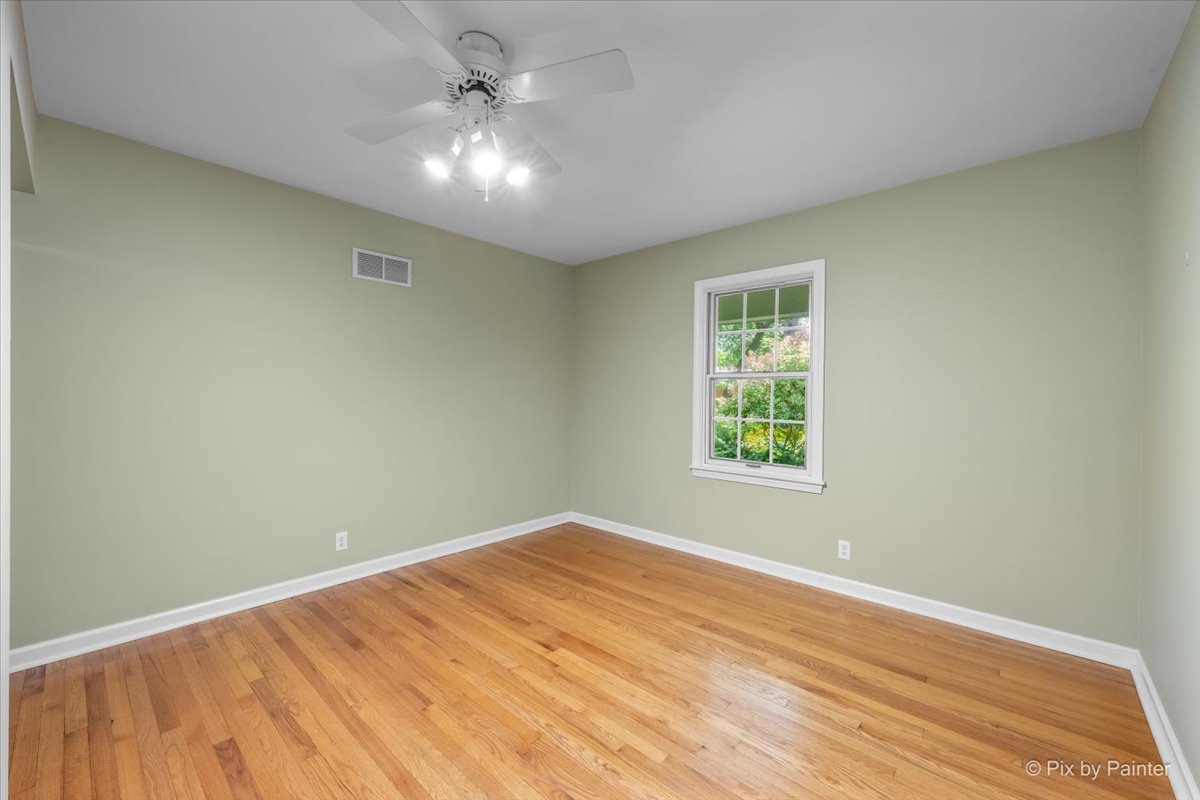 366 Warwick Lane Property Photo 29