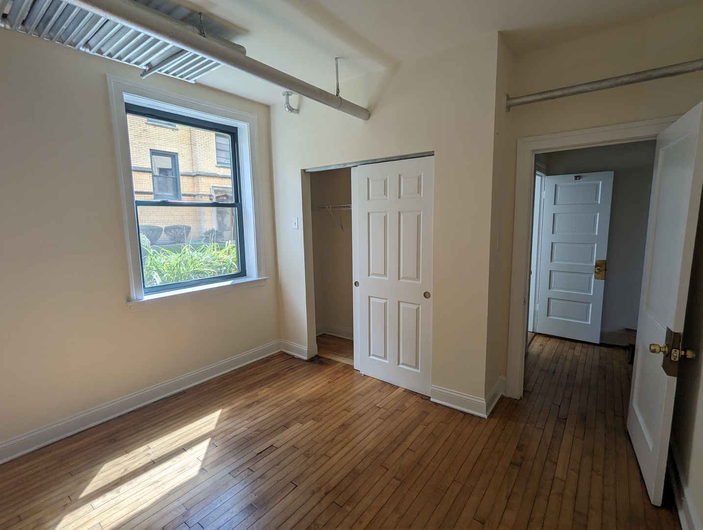 2338 N Spaulding Avenue G Property Photo 13