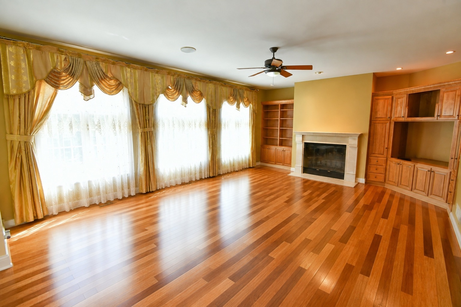 11971 24th Court Property Photo 4
