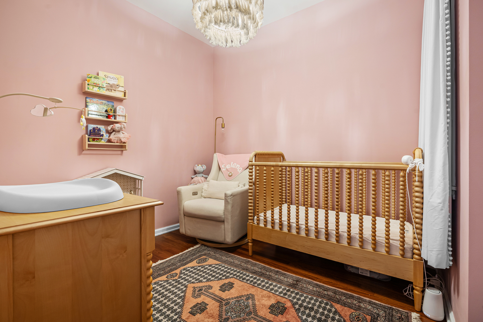 1109 W Belmont Avenue 4 Property Photo 15