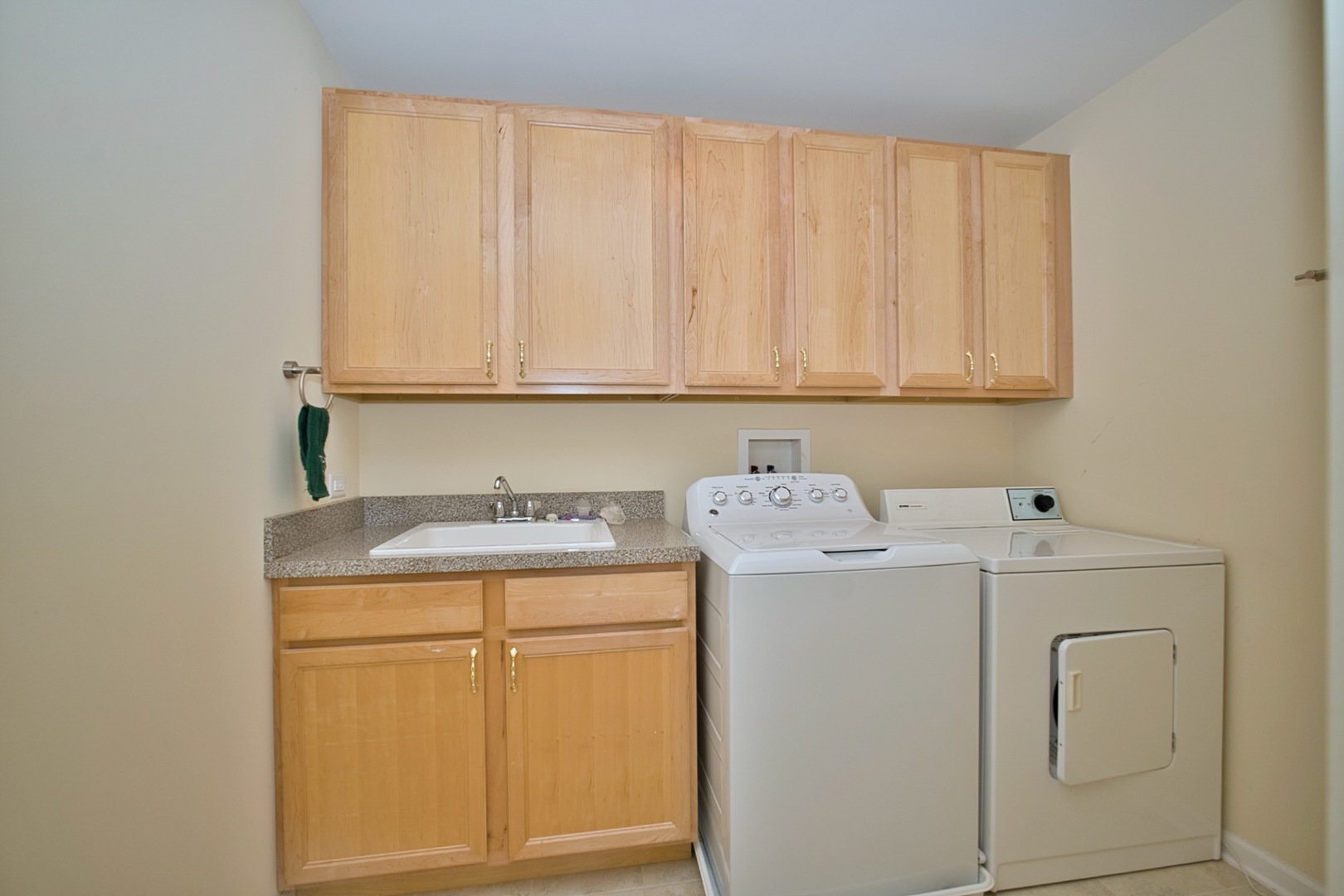 19 N Empress Drive Property Photo 38