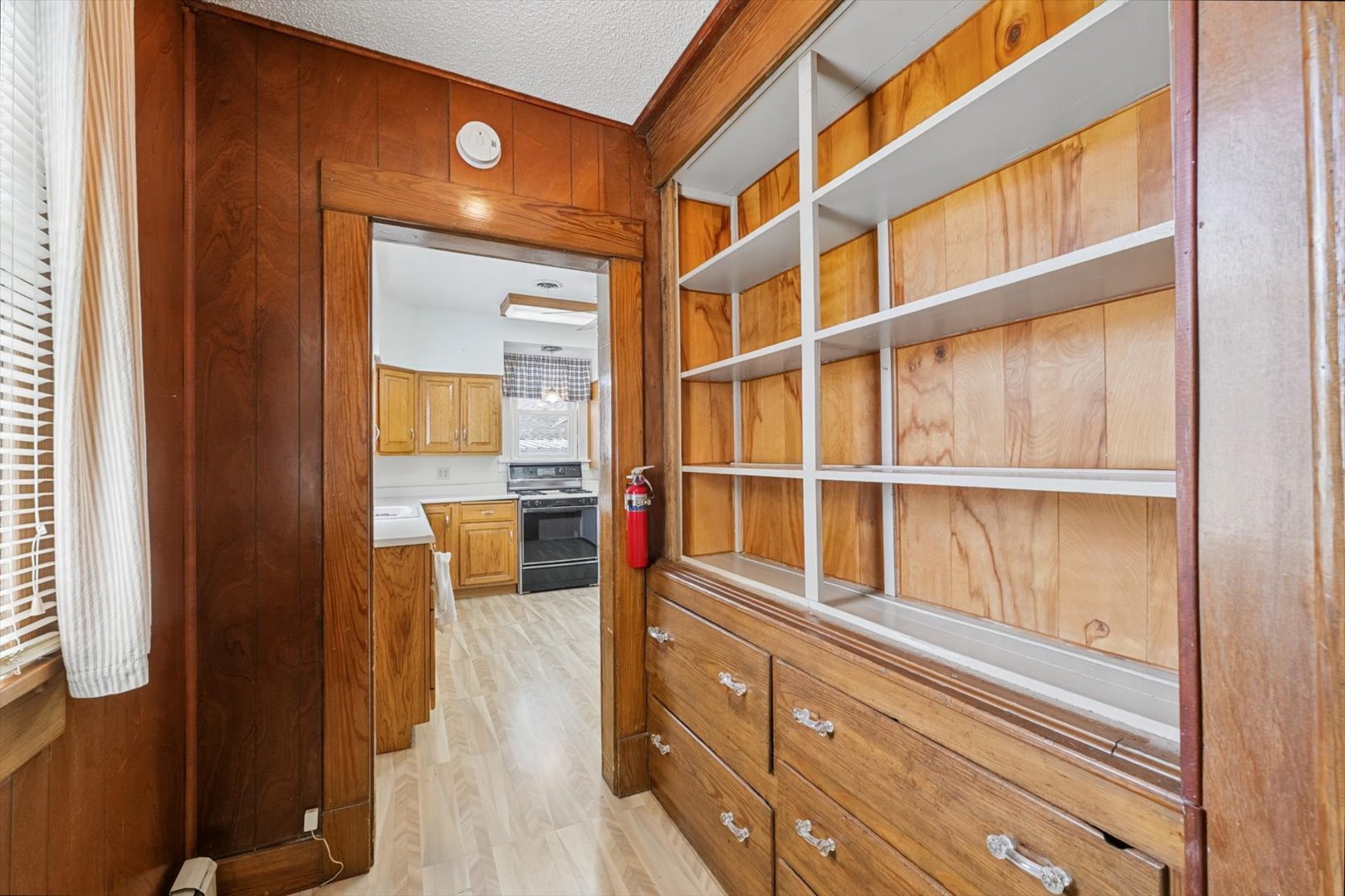 102 N Walnut Street Property Photo 14