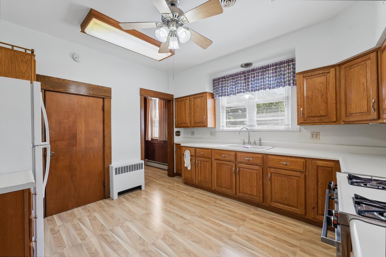 102 N Walnut Street Property Photo 19