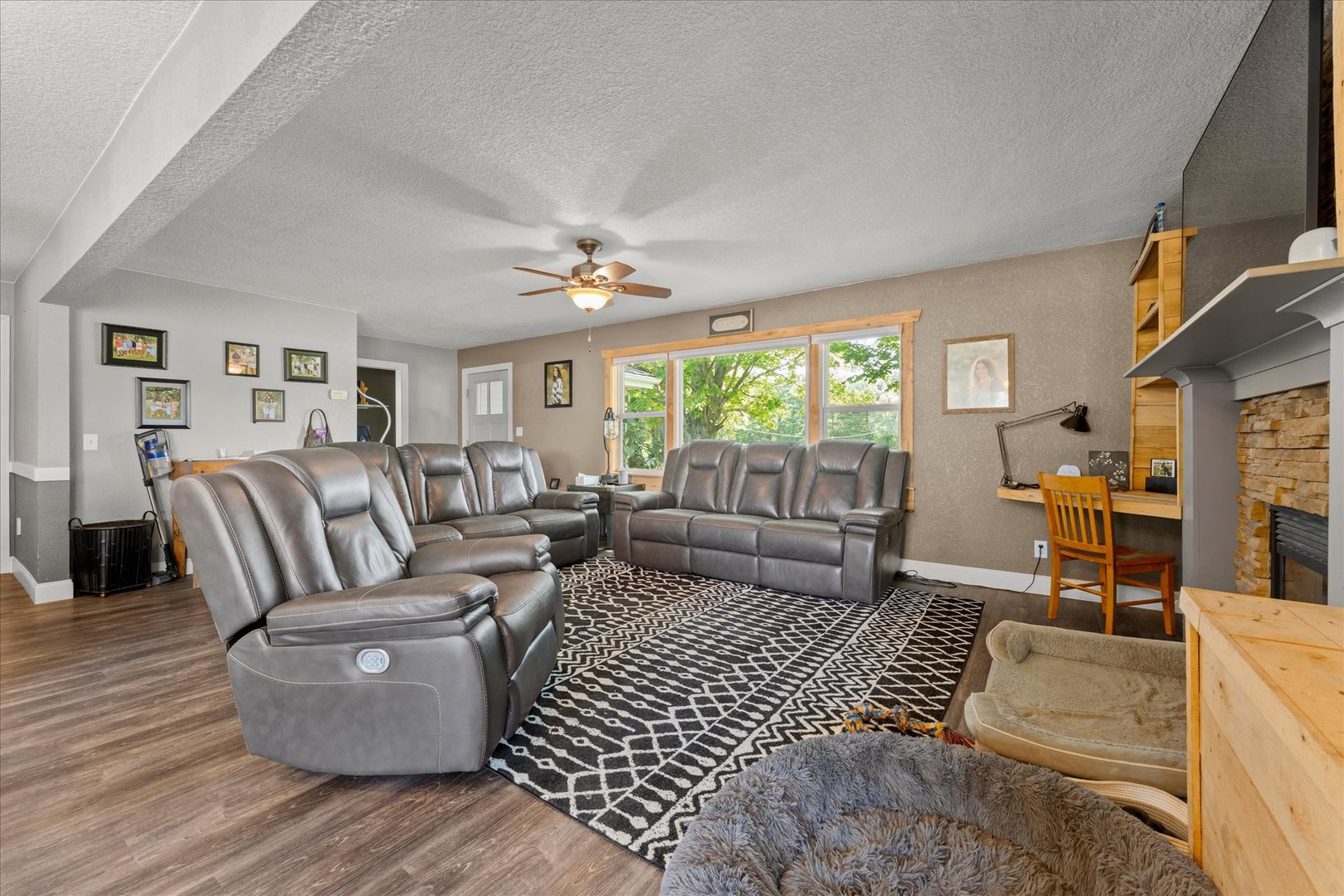 2577 County Road 600 Property Photo 9