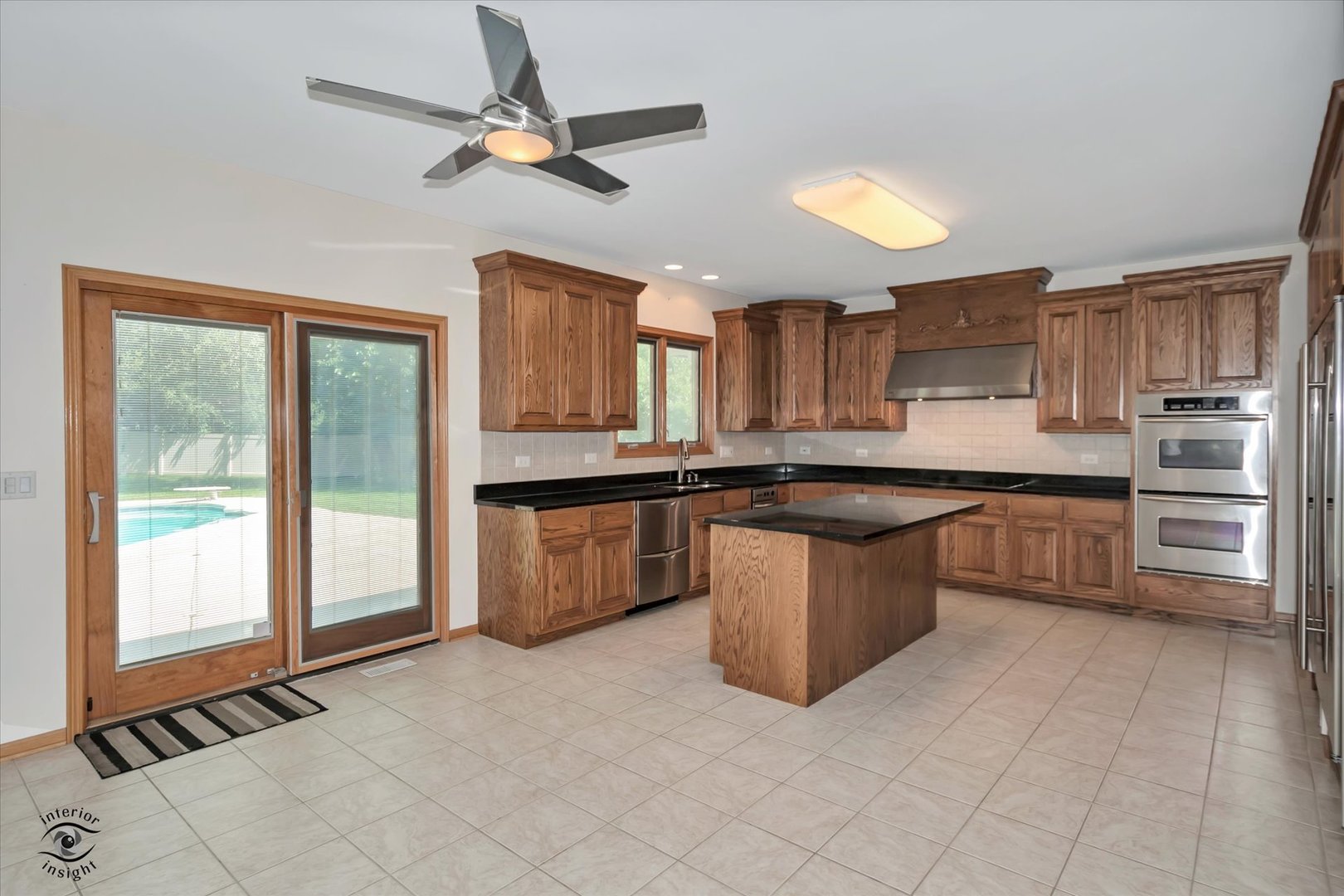 365 Crestwood Road Property Photo 12