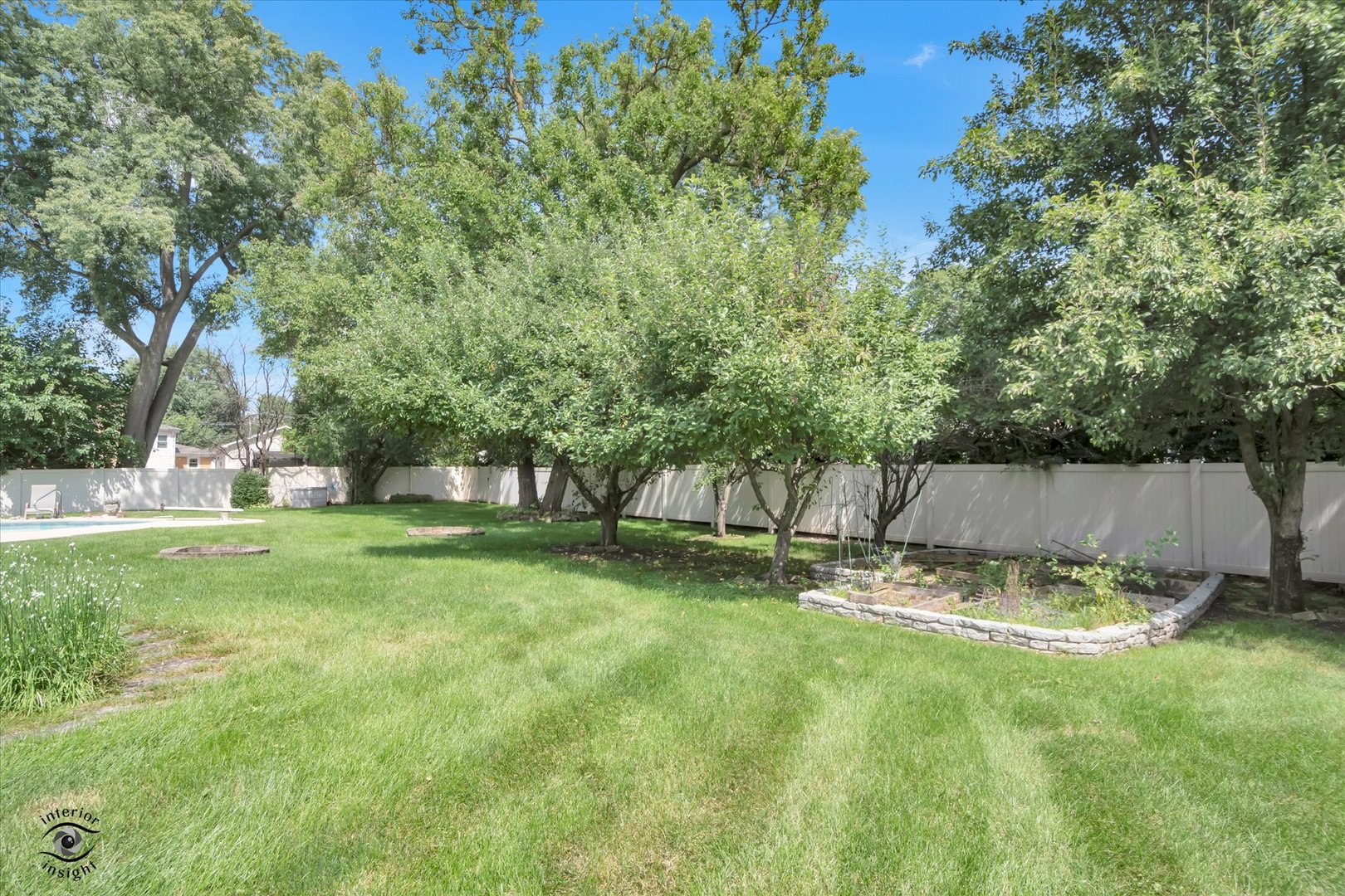 365 Crestwood Road Property Photo 42