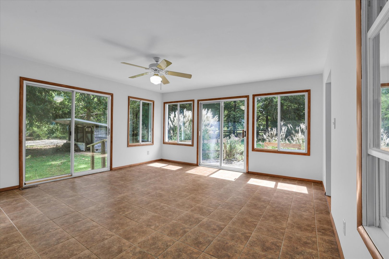 3514 N High Cross Road Property Photo 25