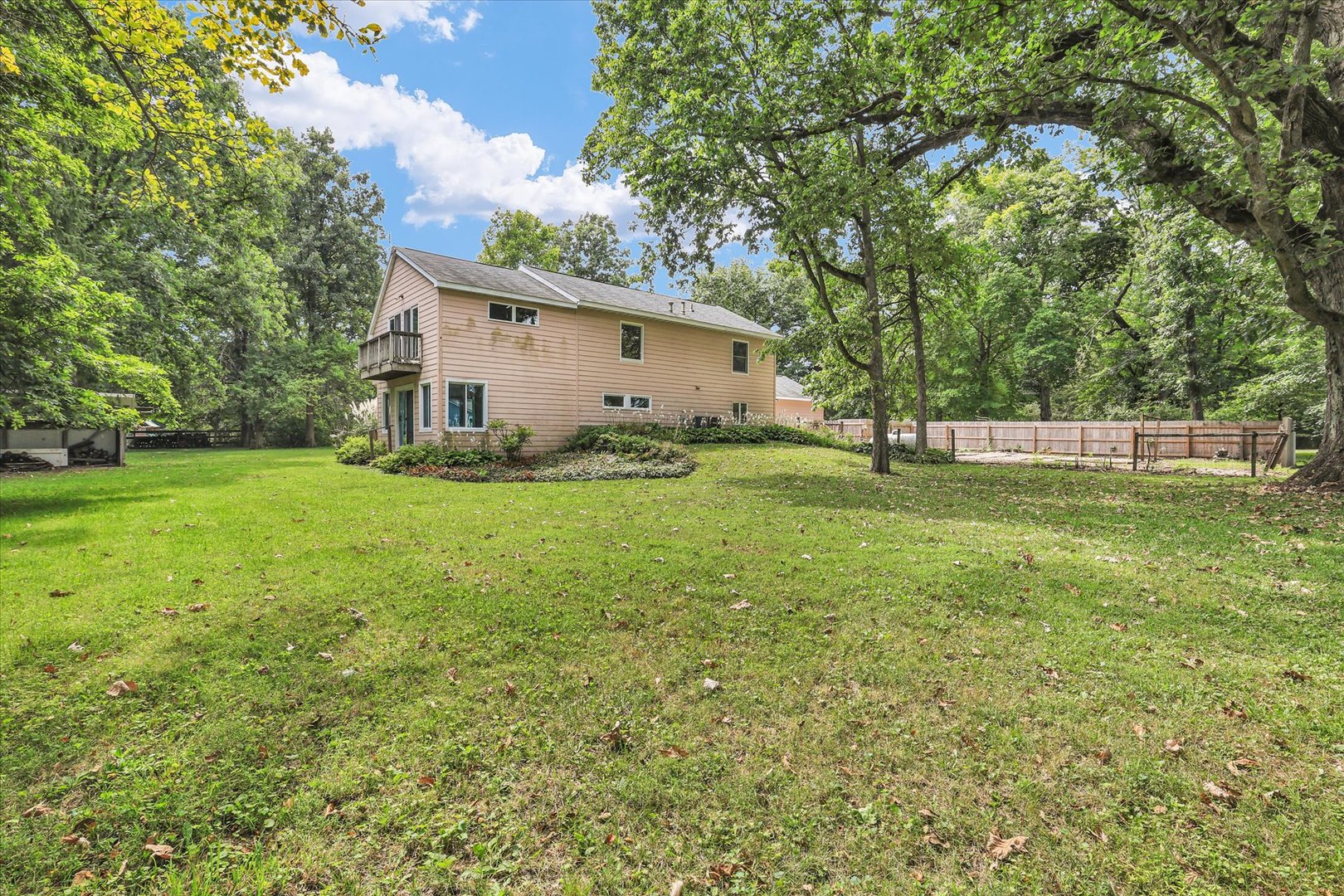 3514 N High Cross Road Property Photo 41